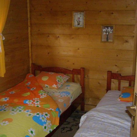 Guesthouse Kuzmanovic Guča Exteriör bild